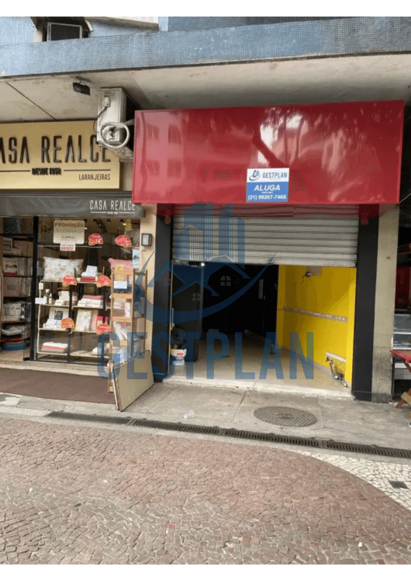 Loja em Laranjeiras - Rua das Laranjeiras, 143